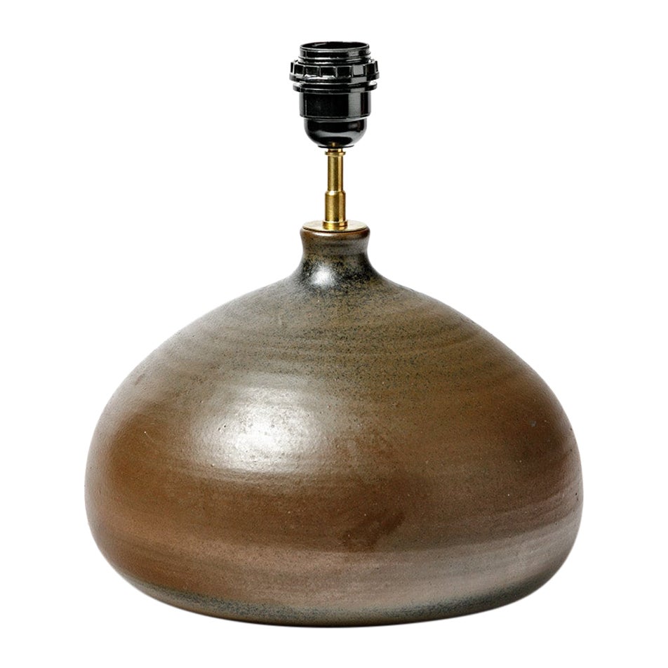 Lampe de table en céramique marron du milieu du siècle dernier en grès signée vers 1970