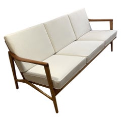 Ib Kofod Larsen: Kandidaten model sofa for OPE