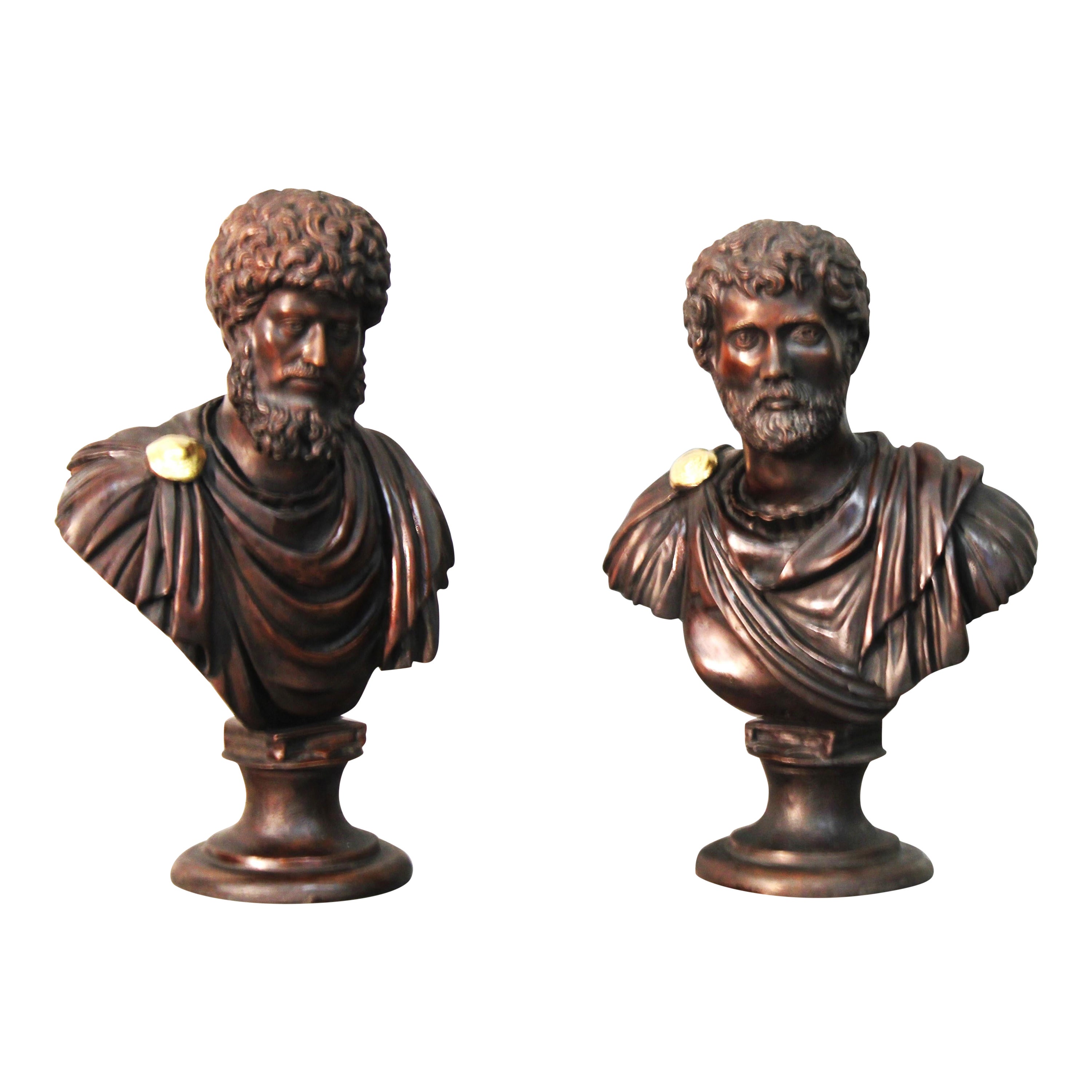 Paire de bustes d'empereurs en bronze