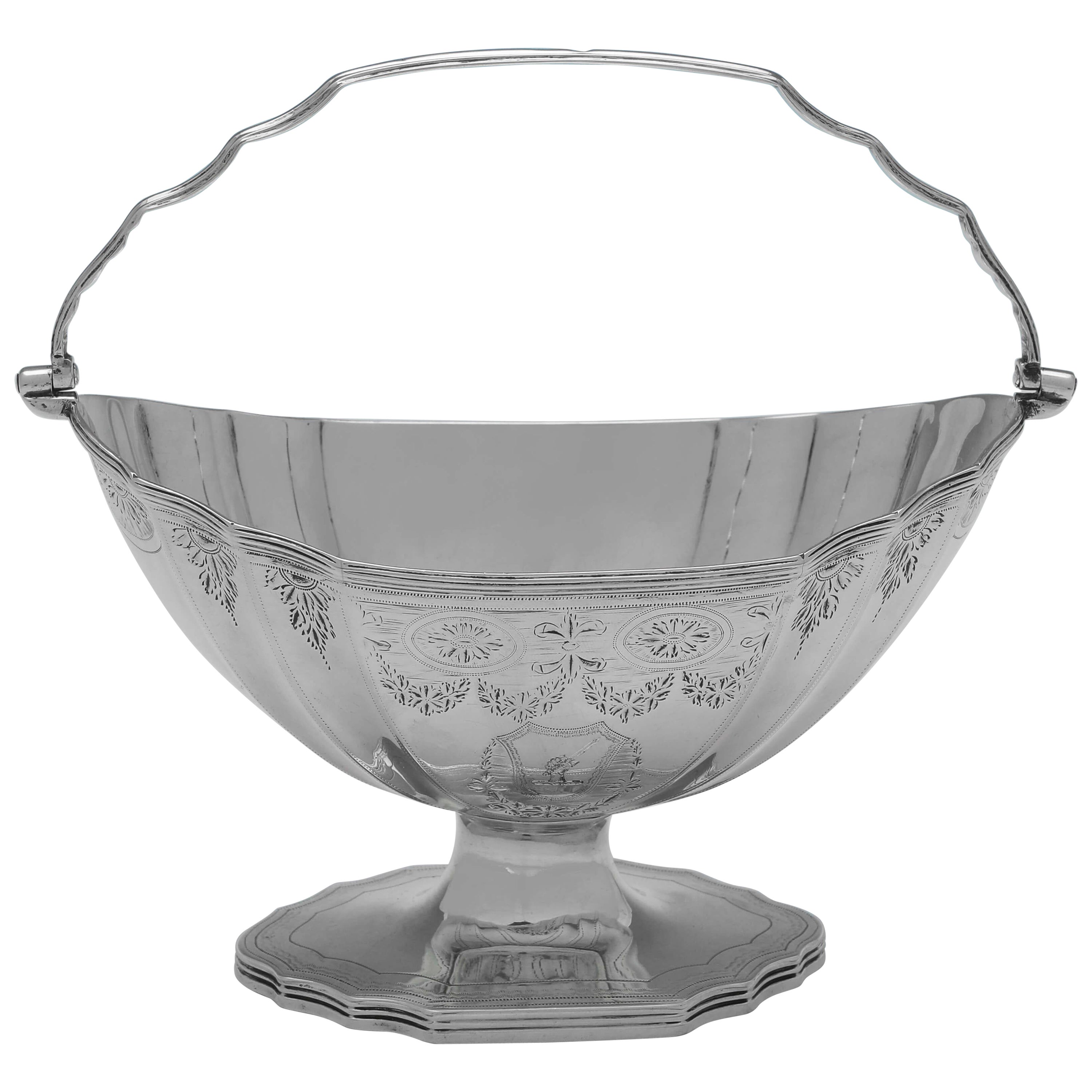 George III Period Neoclassical Design Sterling Silver Sugar Basket, London, 1795 For Sale