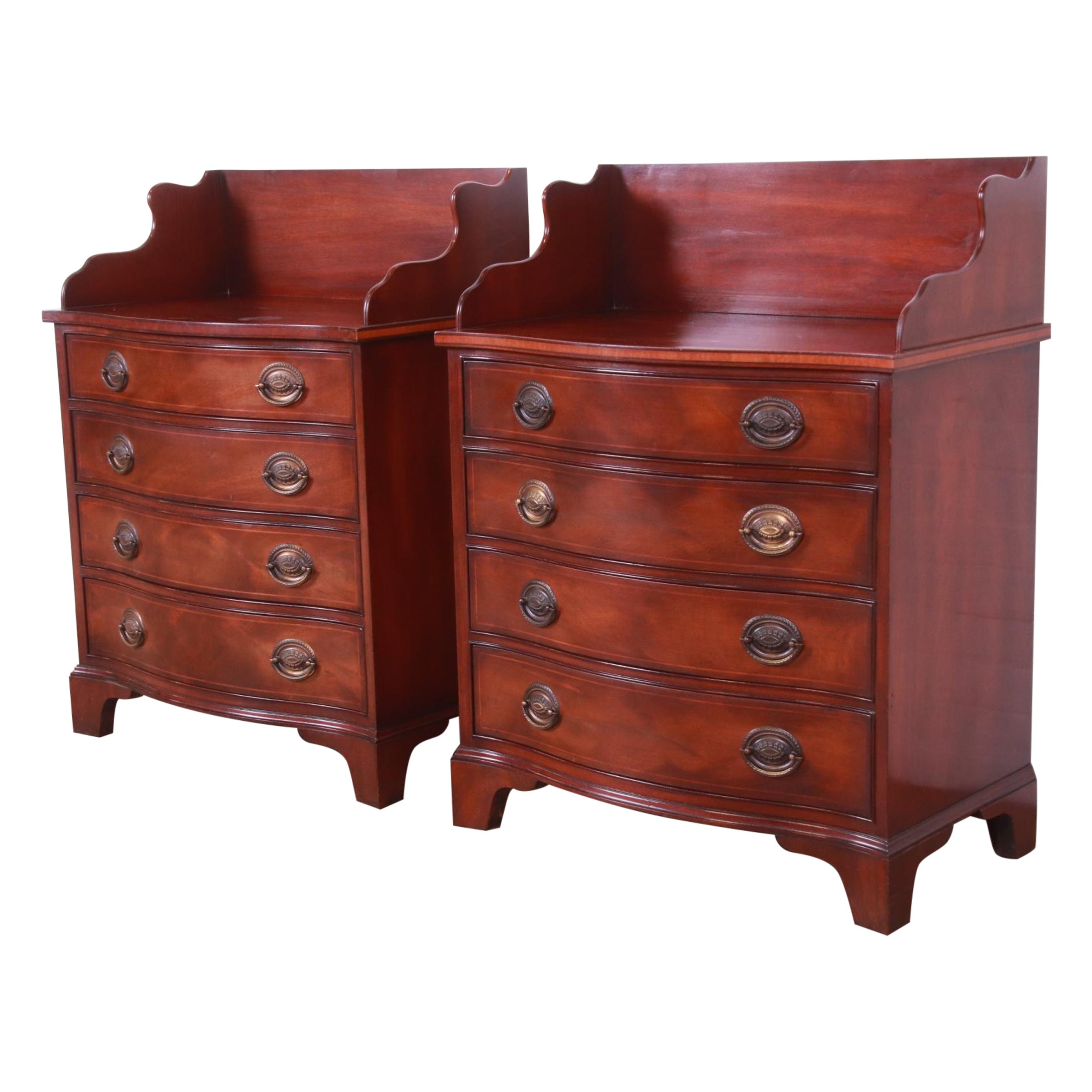 Henredon Georgian Inlaid Mahogany Serpentine Bachelor Chests or Nightstands For Sale