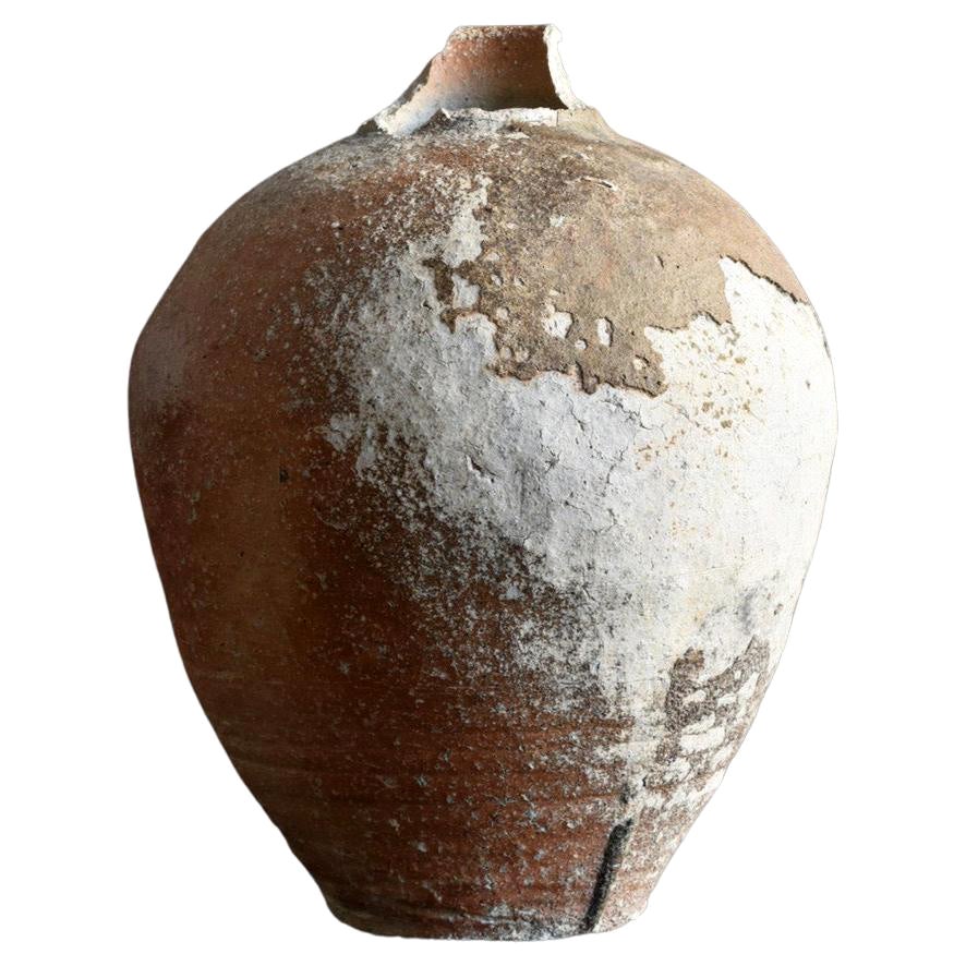 Japanisches antikes japanisches Keramikgefäß/1500er Jahre/"Shigaraki Ware"/Wabisabi-Vase im Angebot