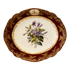 Schale aus altem Pariser Porzellan, meisterhaft von Hand bemalt mit Clematis, signiert Boyer