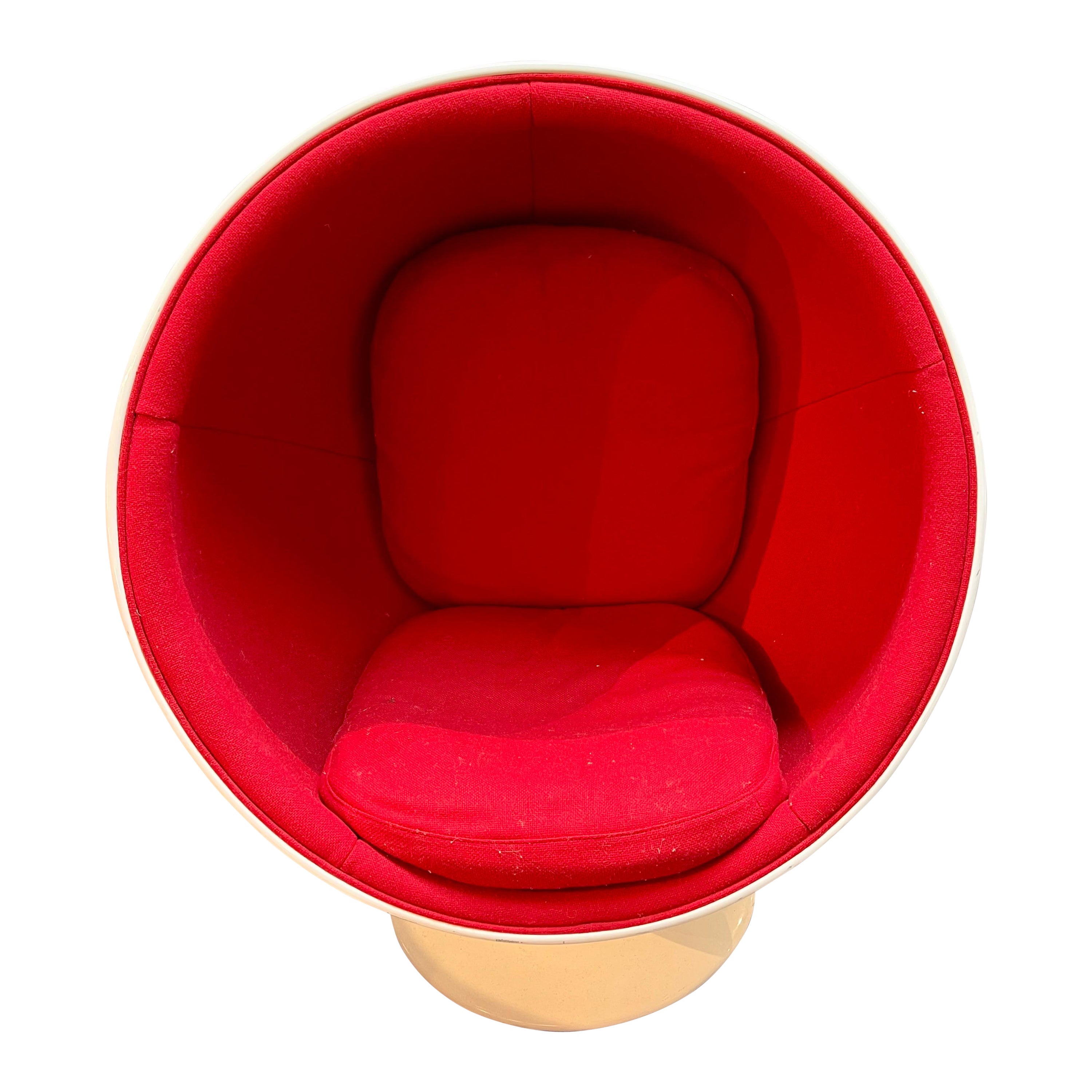Child’s Eero Aarnio Style Swivel Ball Chair Red and White For Sale at