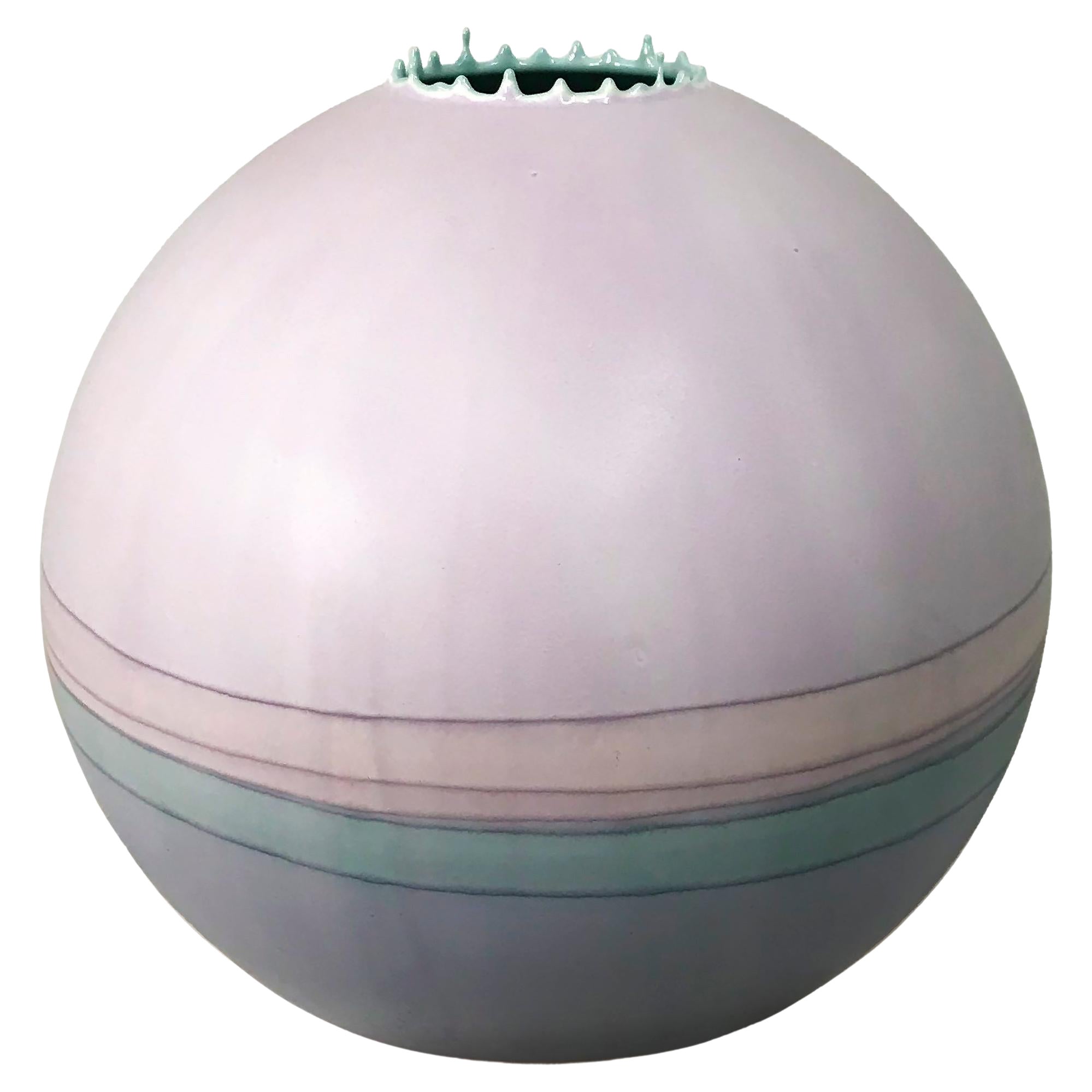 Lila Ombre Jupiter-Vase von Elyse Graham im Angebot