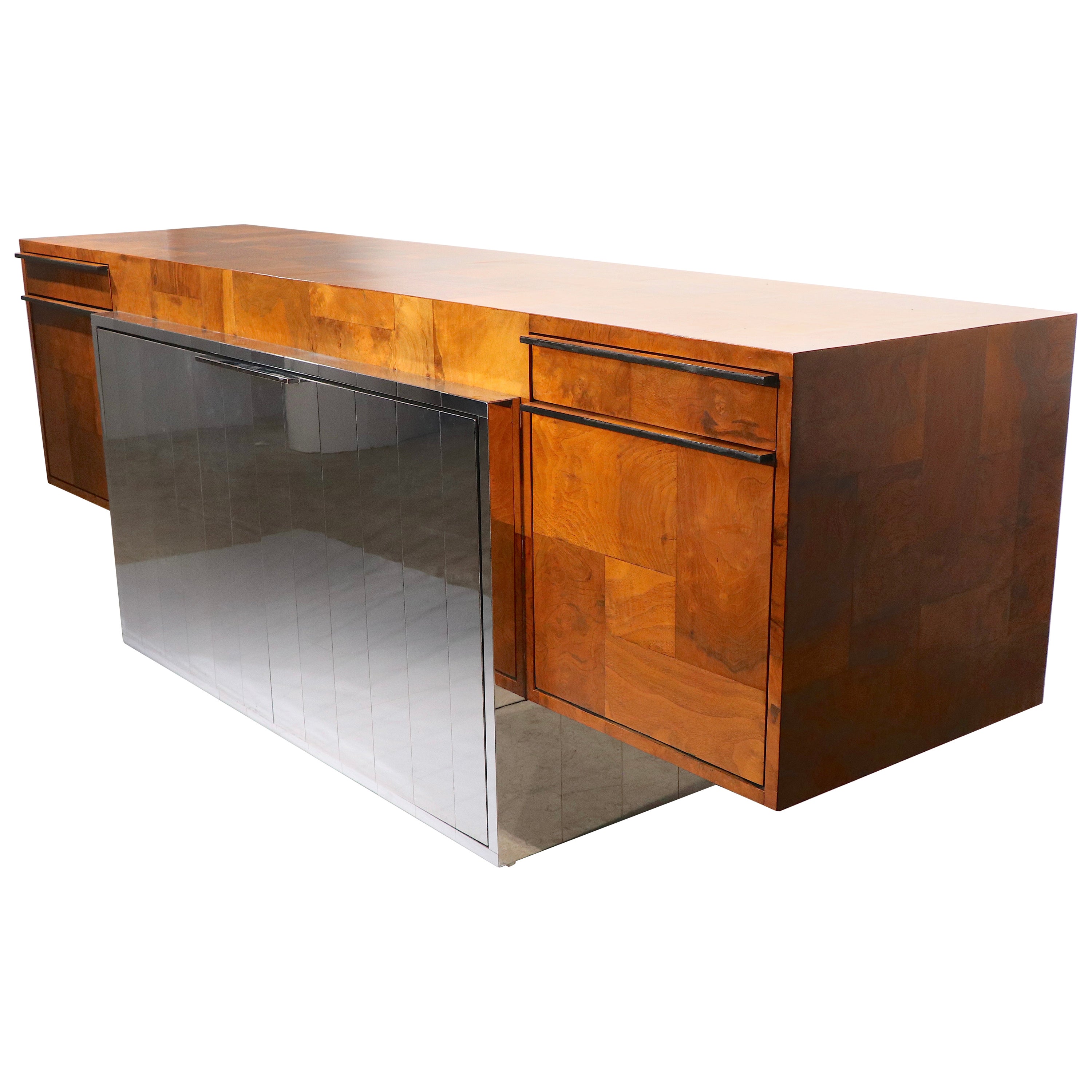 Paul Evans Directional Patchwork Credenza, c 1970's. en vente