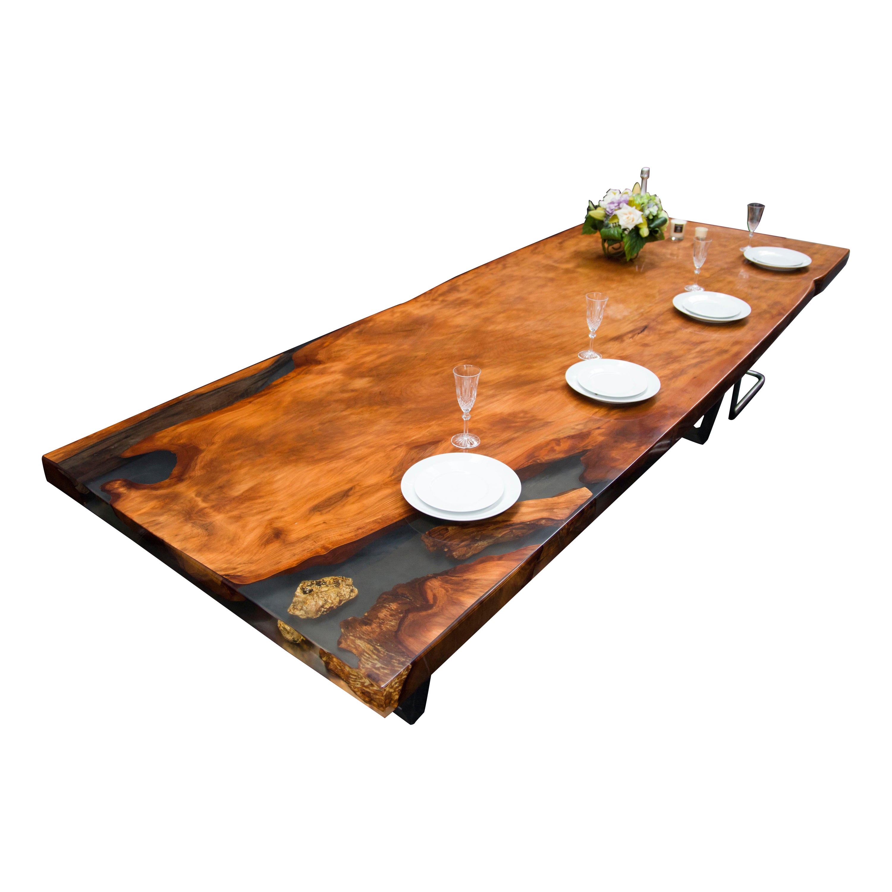 Table à manger moderne en Kauri, fabriquée à partir de bois massif de l'Ancient Swamp Kauri.

Table à manger en kauri à bord vif, fabriquée à partir d'un ancien kauri des marais de Nouvelle-Zélande vieux de 50 000 ans. Fabriqué à la main à