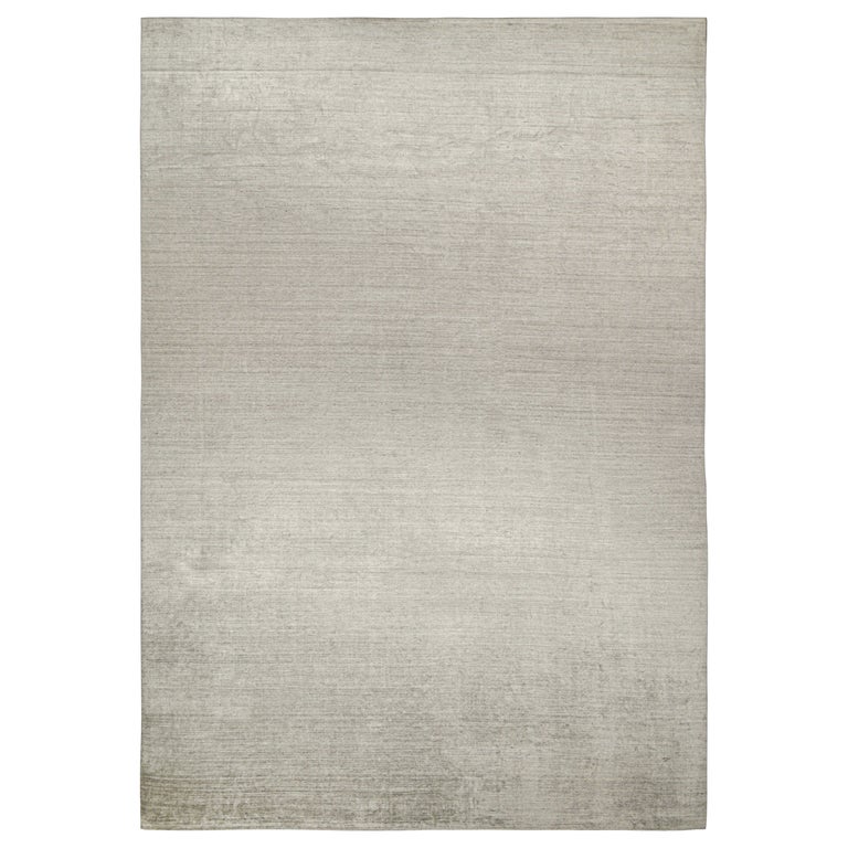Silver Color Rug Rug and Kilim’s Plain Modern Rug in Solid Silver and Off-White Tone-on ...