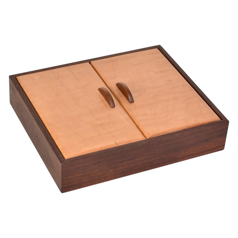 Carved Wooden Jewelry Box For Sale at 1stDibs