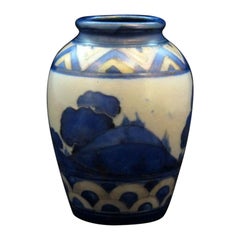 William Moorcroft-Vase im Dawn-Design mit glänzender Glasur, um 1930