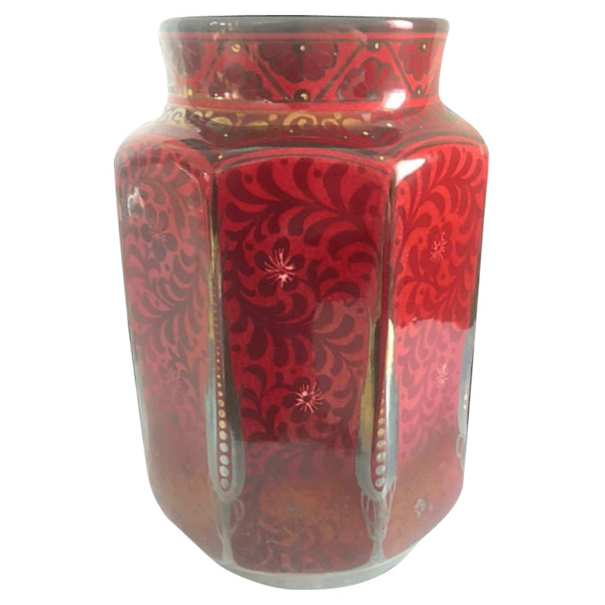 Pilkington' Royal Lancastrian Lustre Vase Decorated with Scrolling Foliage, 1919 For Sale