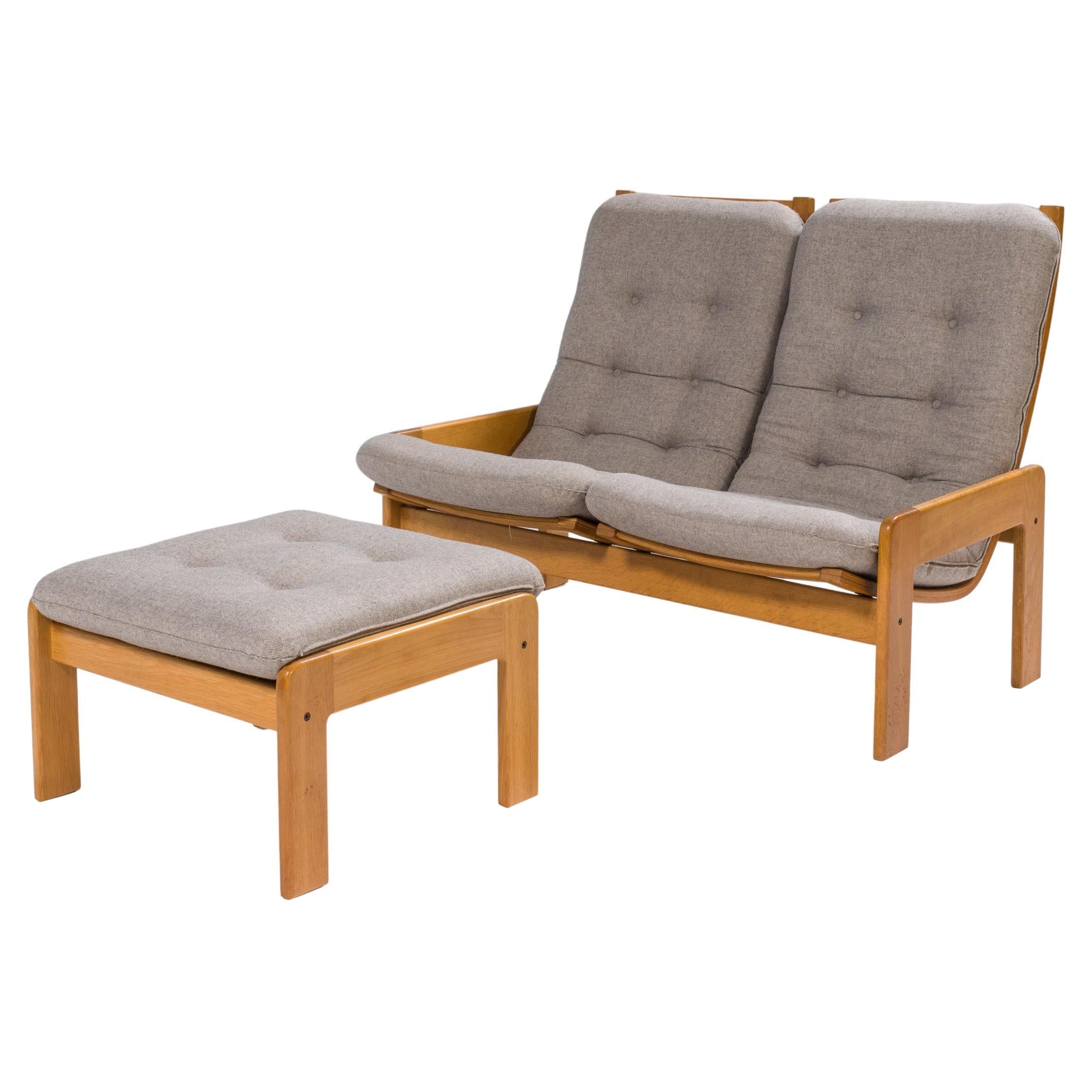 Yngve Ekström for Swedese Grey Fabric Sofa and Footstool, 1960s For Sale