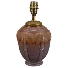 Art-Déco-Lampe aus Opalglas, Frankreich, um 1930