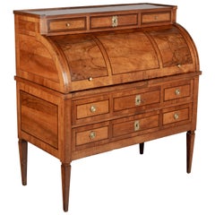 Bureau à cylindre Louis XVI du XVIIIe siècle