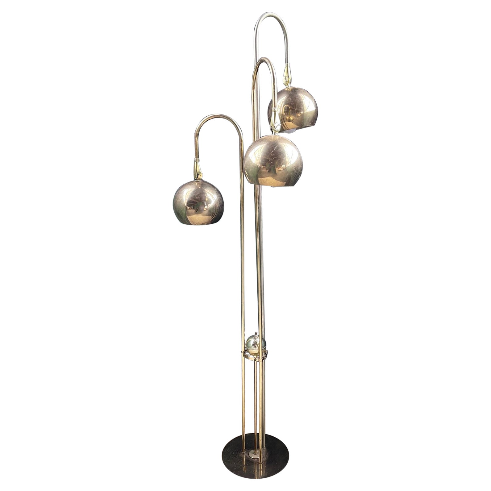 1970s Vintage Mid-Century Modern Brass Waterfall 3 Light Eyeball Floor Lamp Attr For Sale