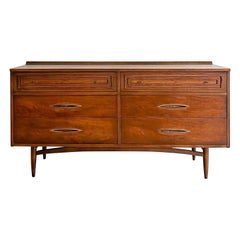 Commode basse à 6 tiroirs Broyhill Sculptra moderne du milieu du siècle dernier