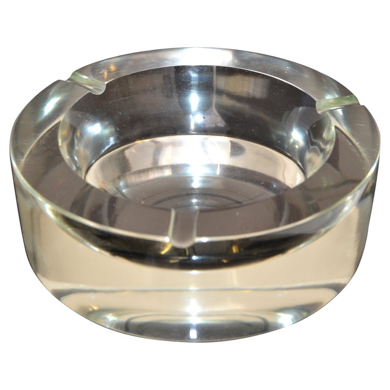 Round Heavy Murano Mid-Century Modern Transparent Glass Ashtray Italy 1960s For Sale