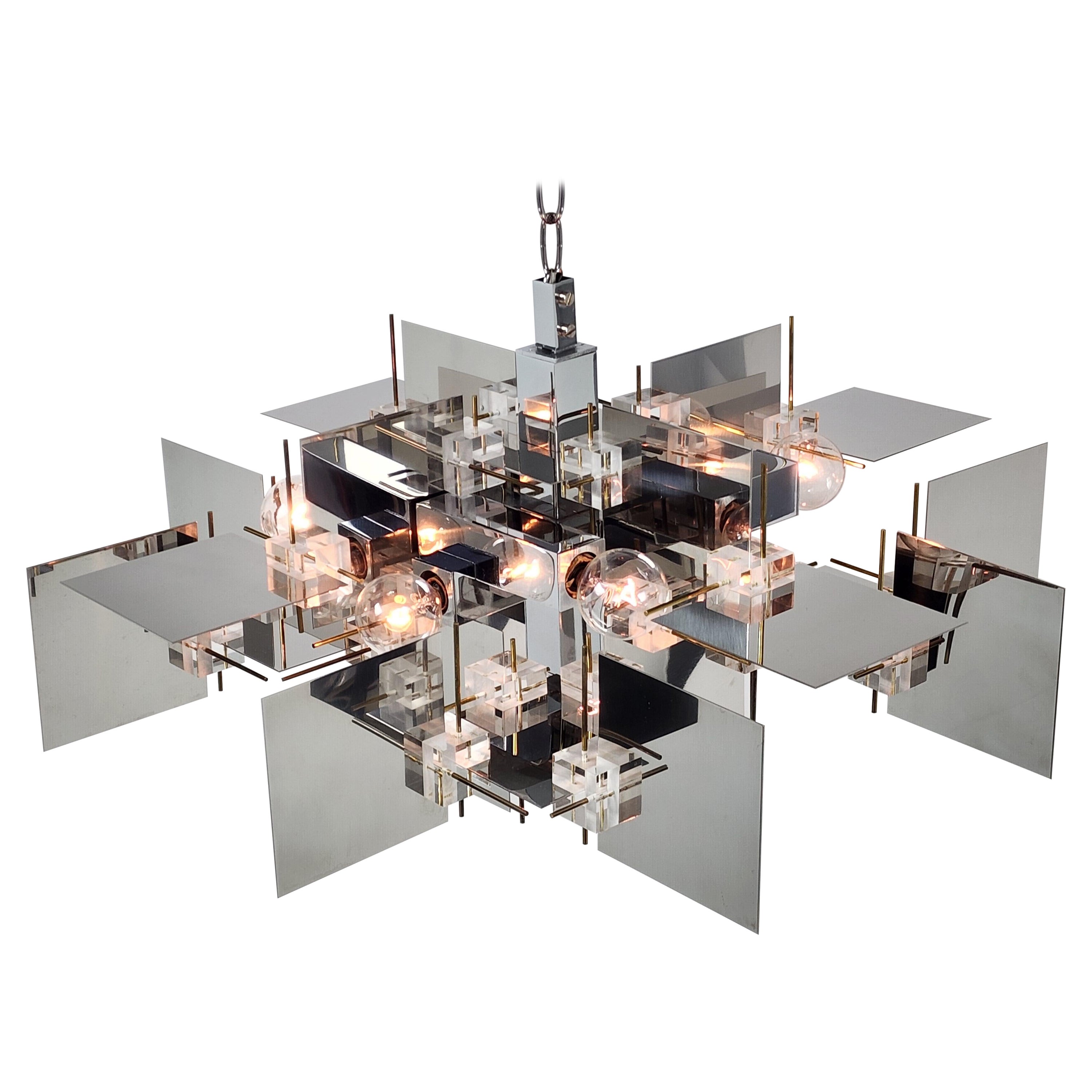 1965 Sciolari Chrome Chandelier with Lucite Cubes and Brass Rods, Italy For Sale