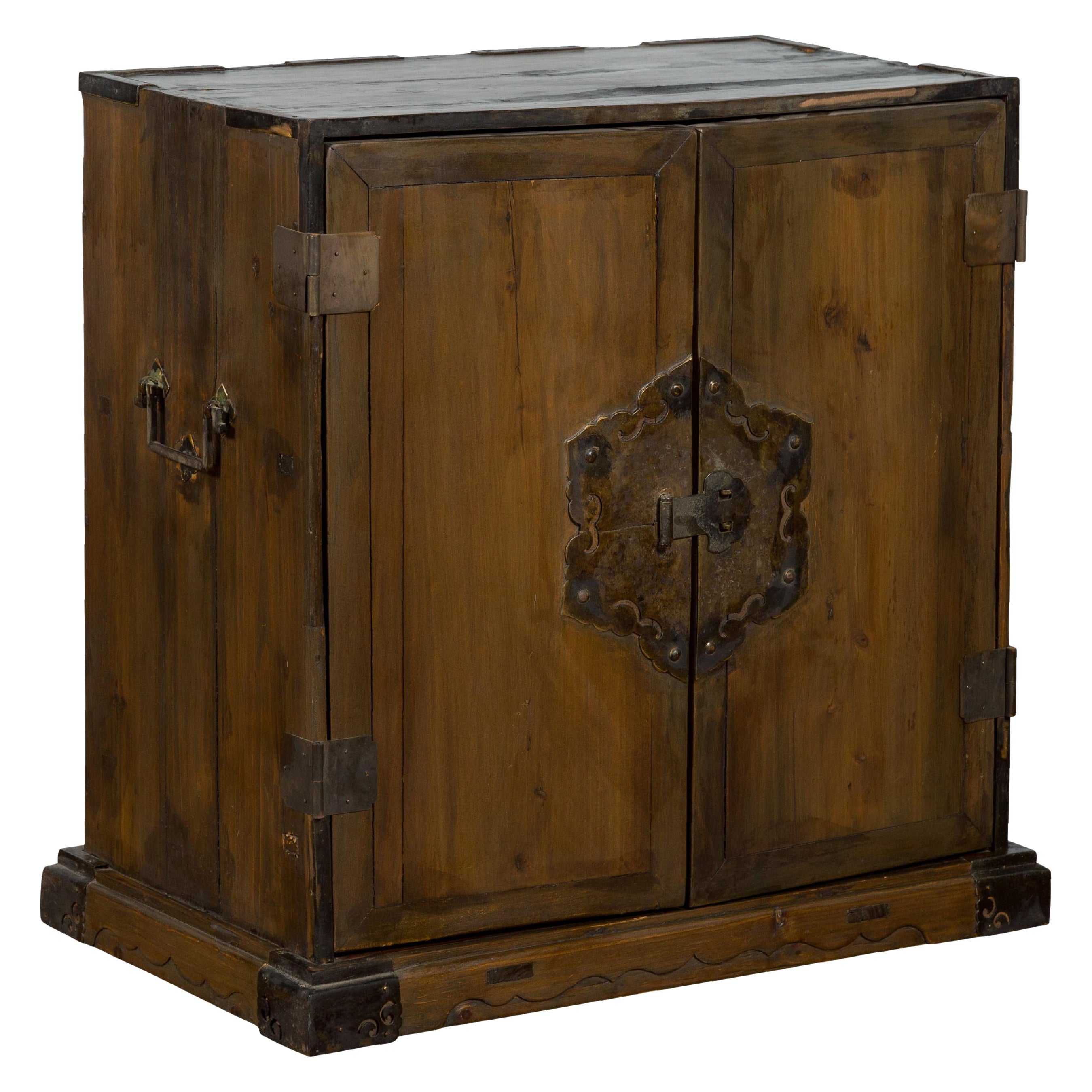 A Qing Dynasty Period 19th Century Carrying Chest with Lateral Handles