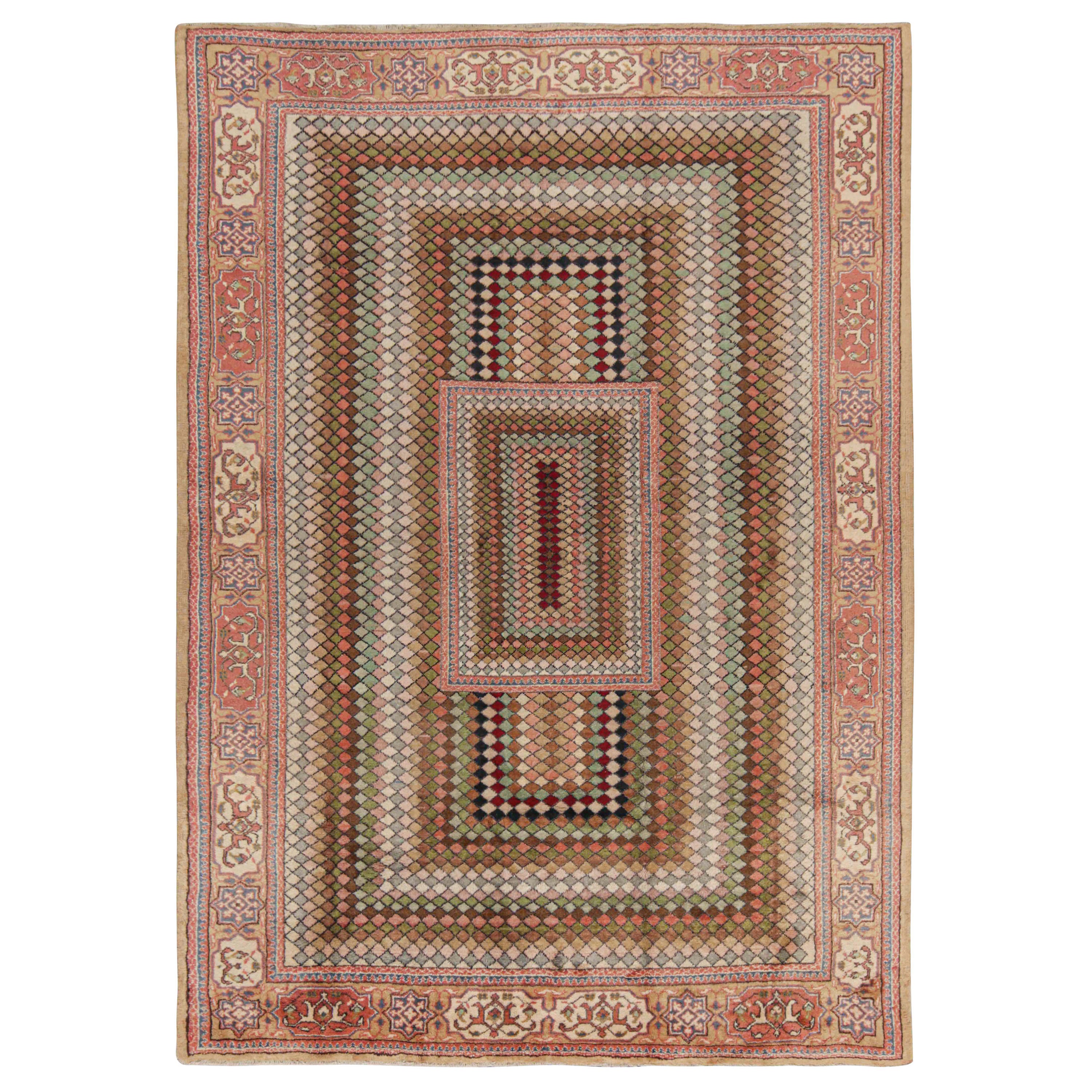 Vintage Zeki Müren Teppich in polychromatischen geometrischen Mustern von Rug & Kilim im Angebot