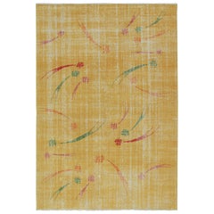 Vintage Zeki Müren Teppich mit Senffeld und geometrischen Mustern von Rug & Kilim