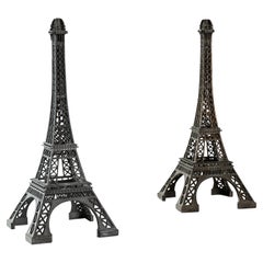 Paire de décorations de tour Eiffel en métal