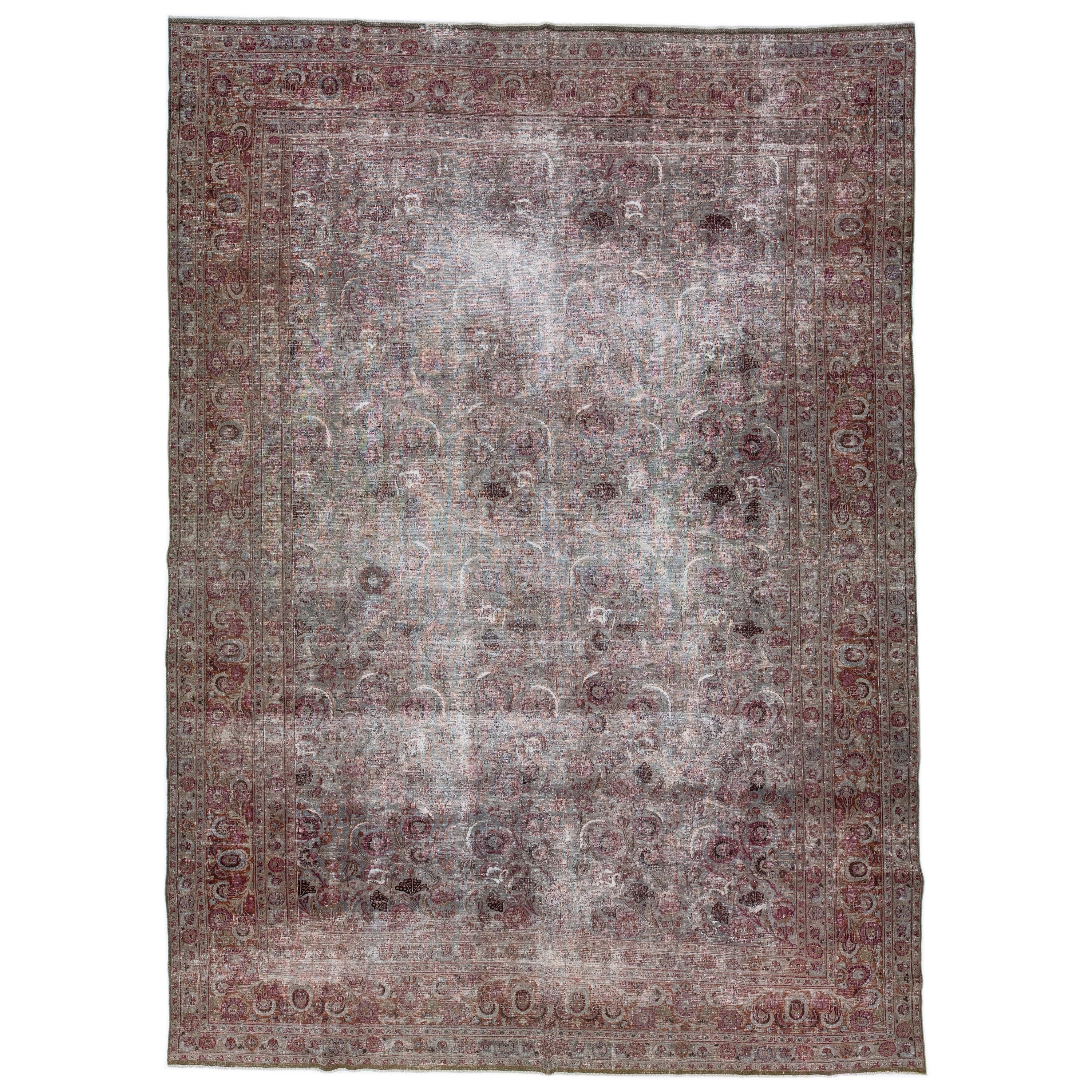 Antiker persischer Täbris-Teppich aus grauer Wolle mit Allover-Design im Angebot