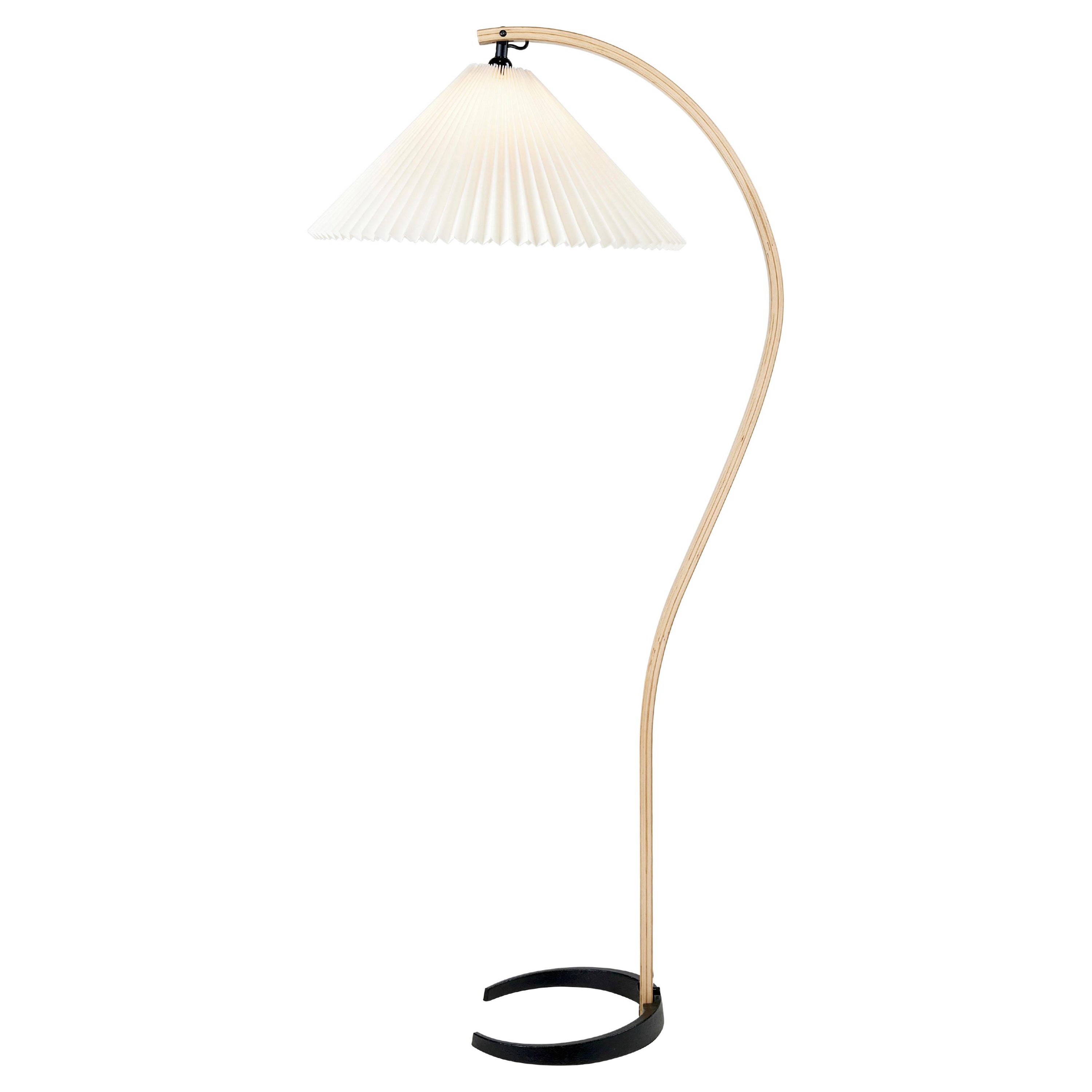 Stehlampe „ Timberline“ für GUBI im Angebot