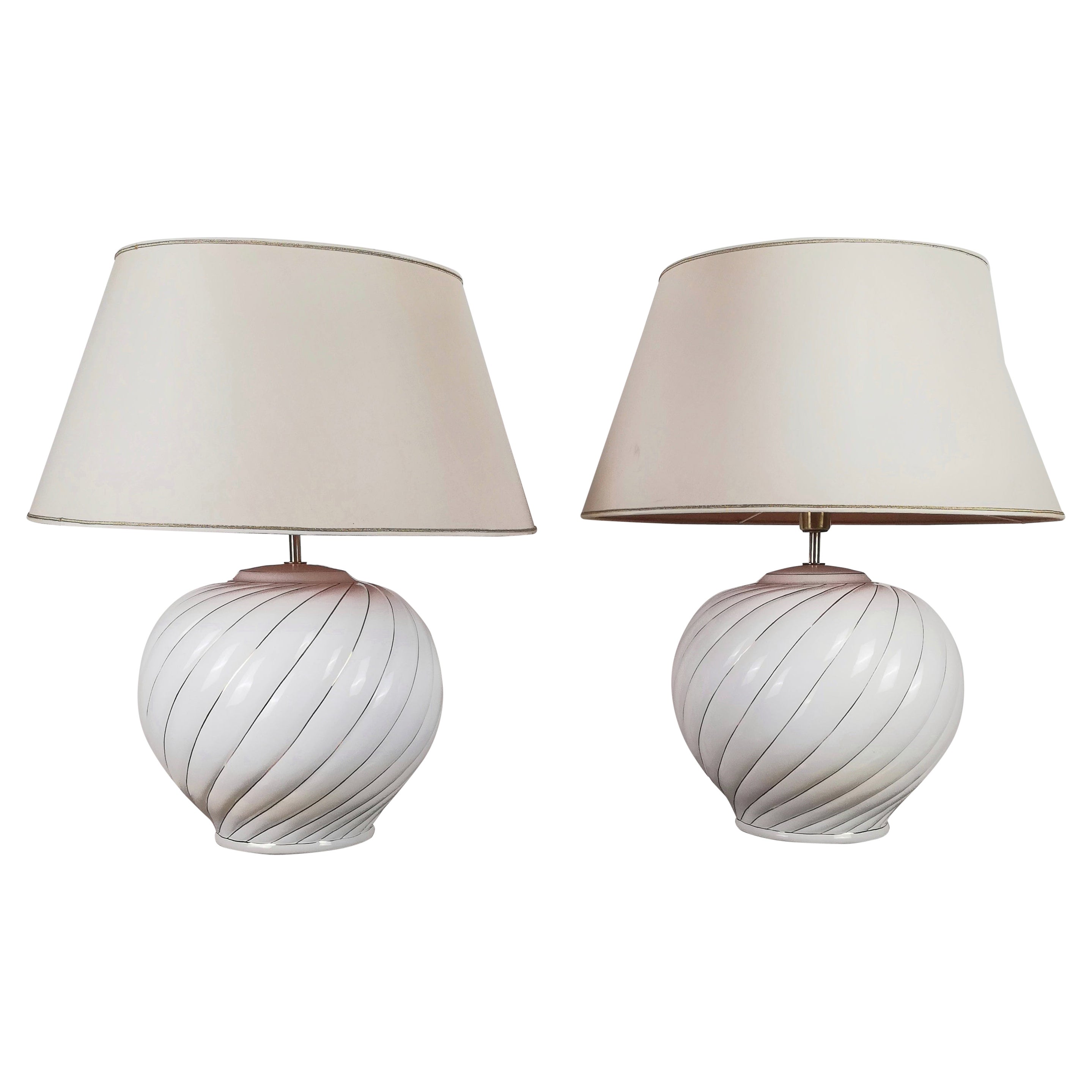 Set of 2 Table Lamps by Tommaso Barbi Made in White and Gold Glazed Ceramic For Sale