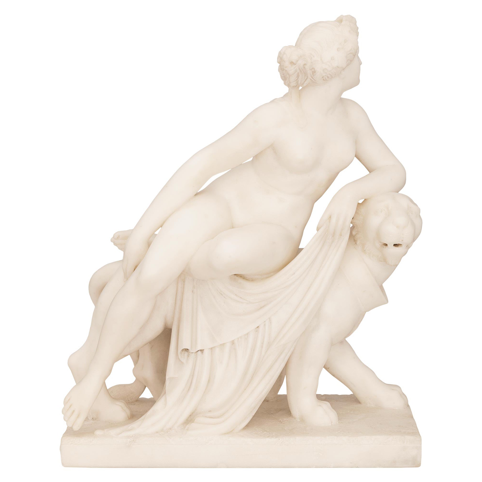 Italian 19th Century Alabaster Statue of the Greek Goddess Ariadne For Sale
