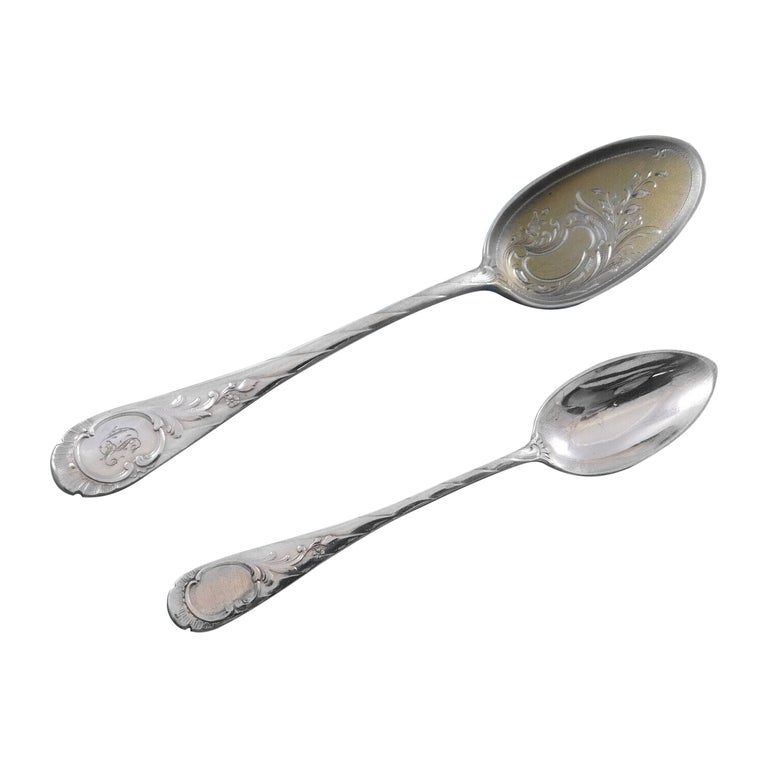 Lot - SILVER: Whiting Louis XV sterling silver flatware and