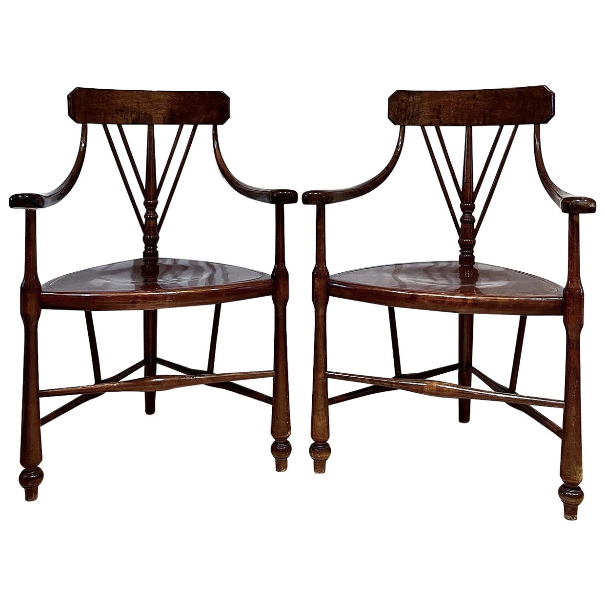 Pair of Amazing and Rare Windsor-Type Chairs with Provenance For Sale
