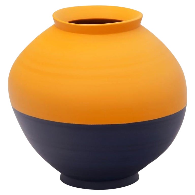 Half Half Vase by Jung Hong For Sale at 1stDibs