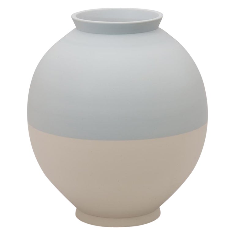 Half Half Vase by Jung Hong For Sale at 1stDibs