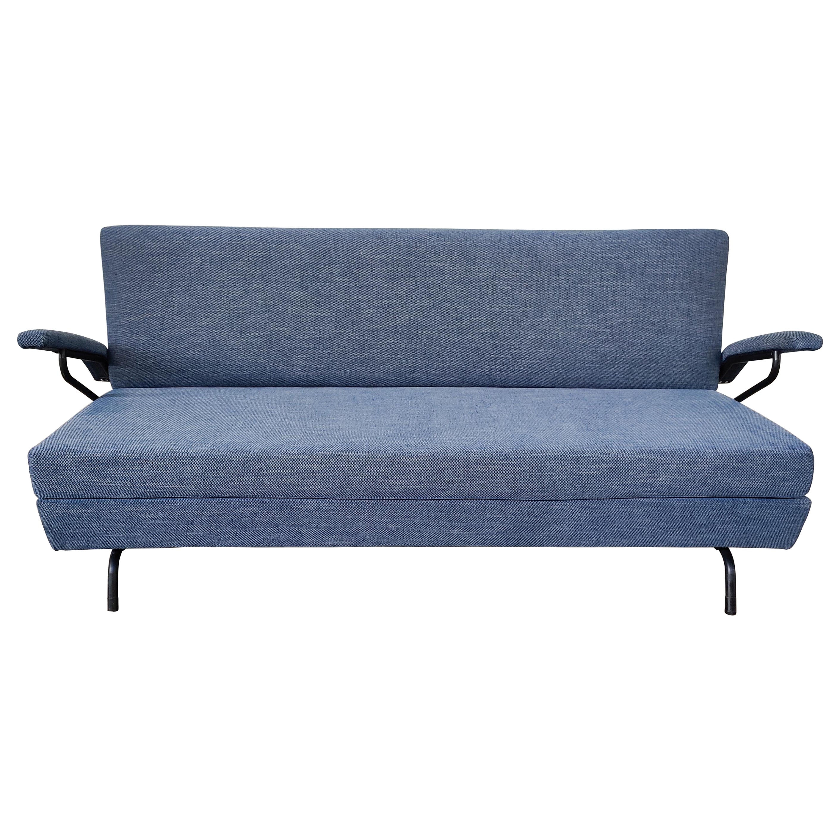 Mid-Century Modern Italian Sofa Bed, 1960s, New Upholstery