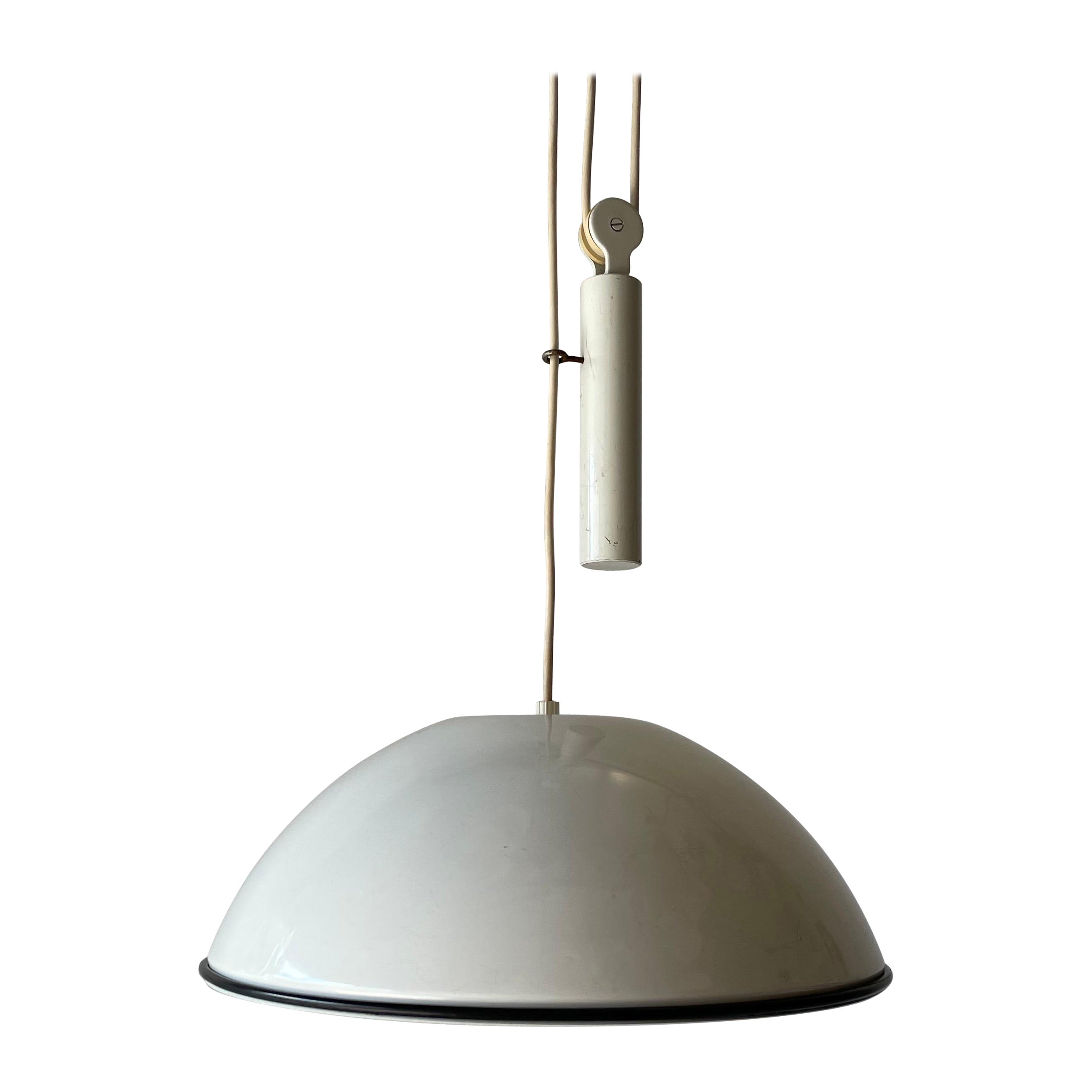 Lampe à suspension à contrepoids en métal blanc de Flos, 1970, Italie