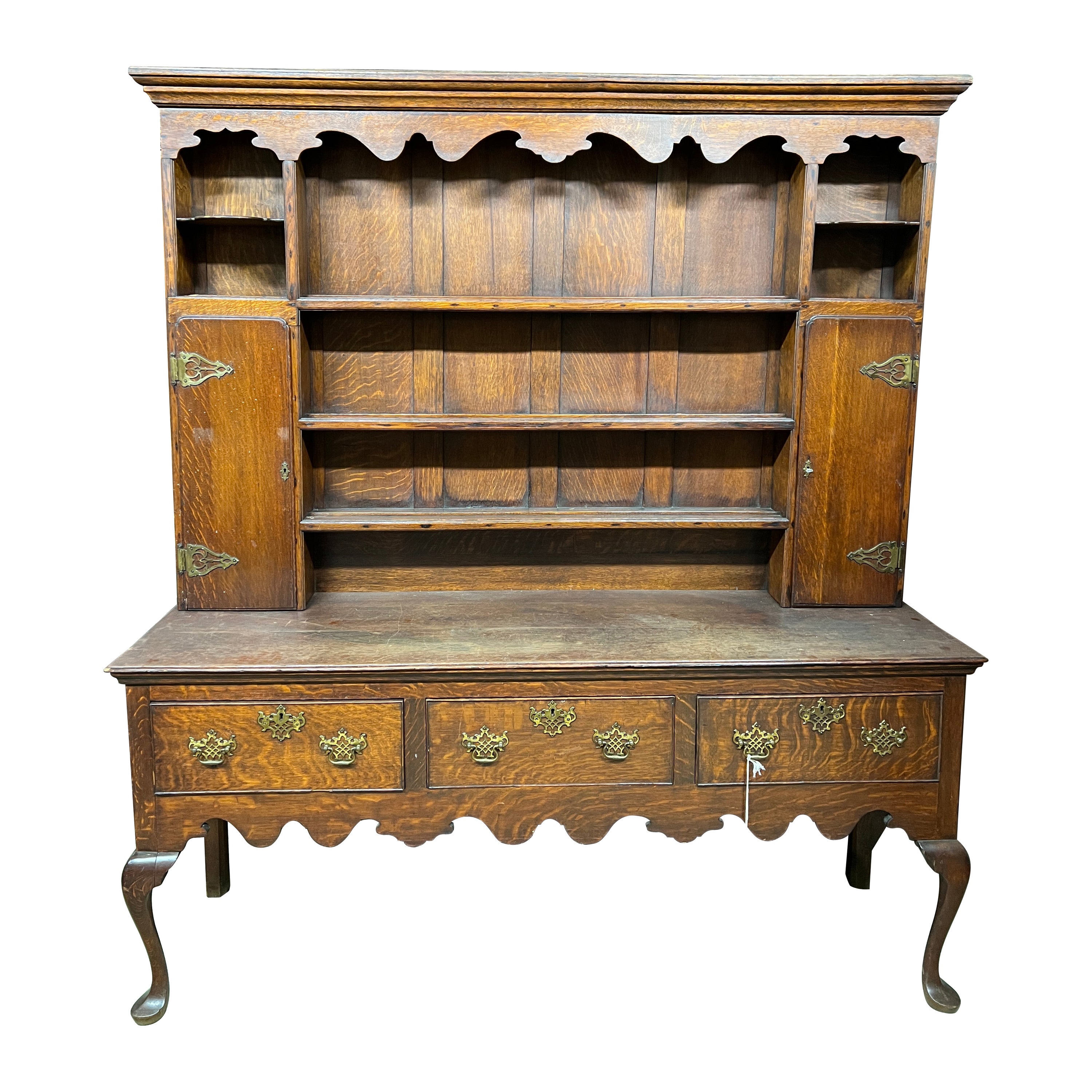 18th Century Welsh Queen Anne Style Oak Dresser and Rack  1800