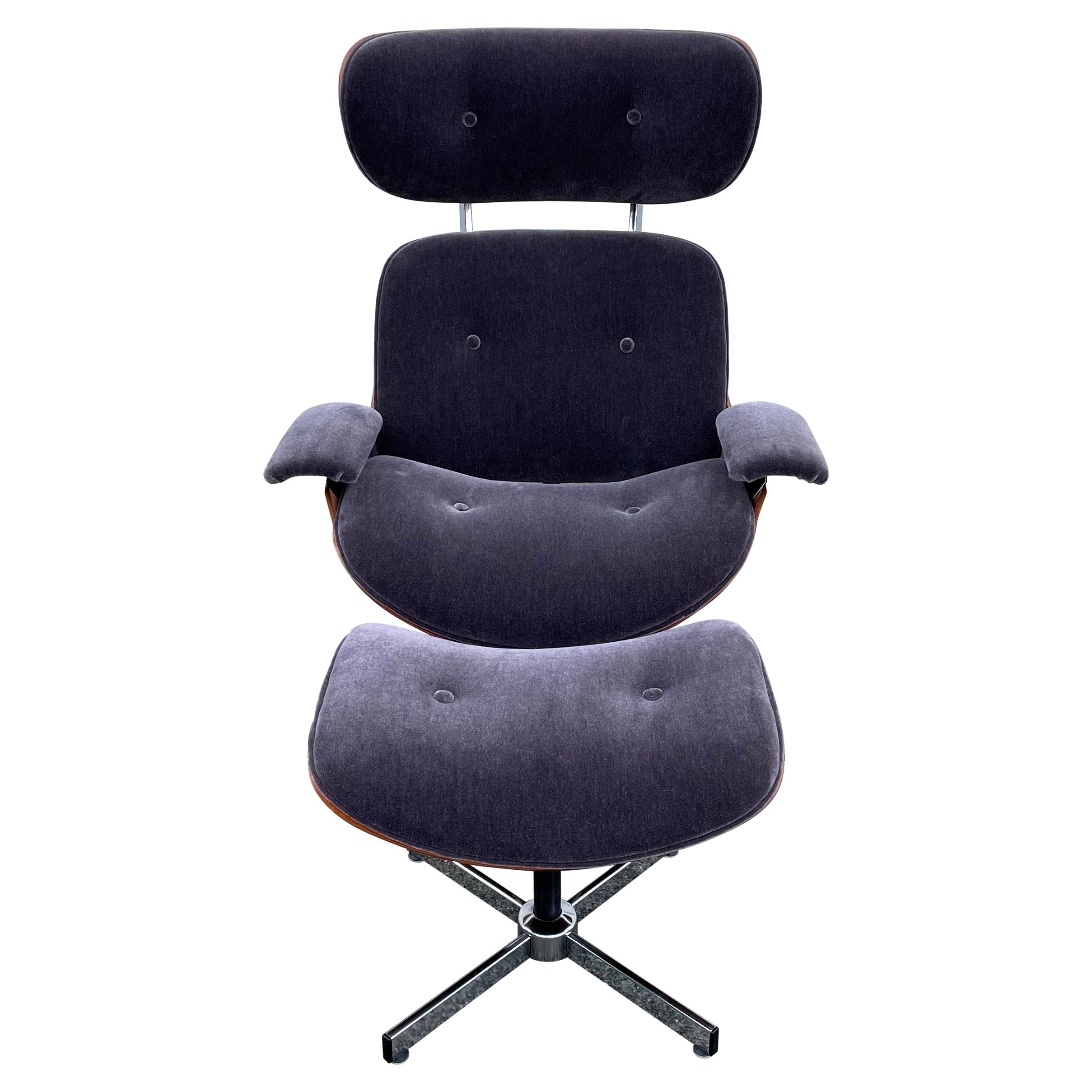 Sedia da salotto e ottomana in stile Eames di metà secolo in mohair grigio di Selig