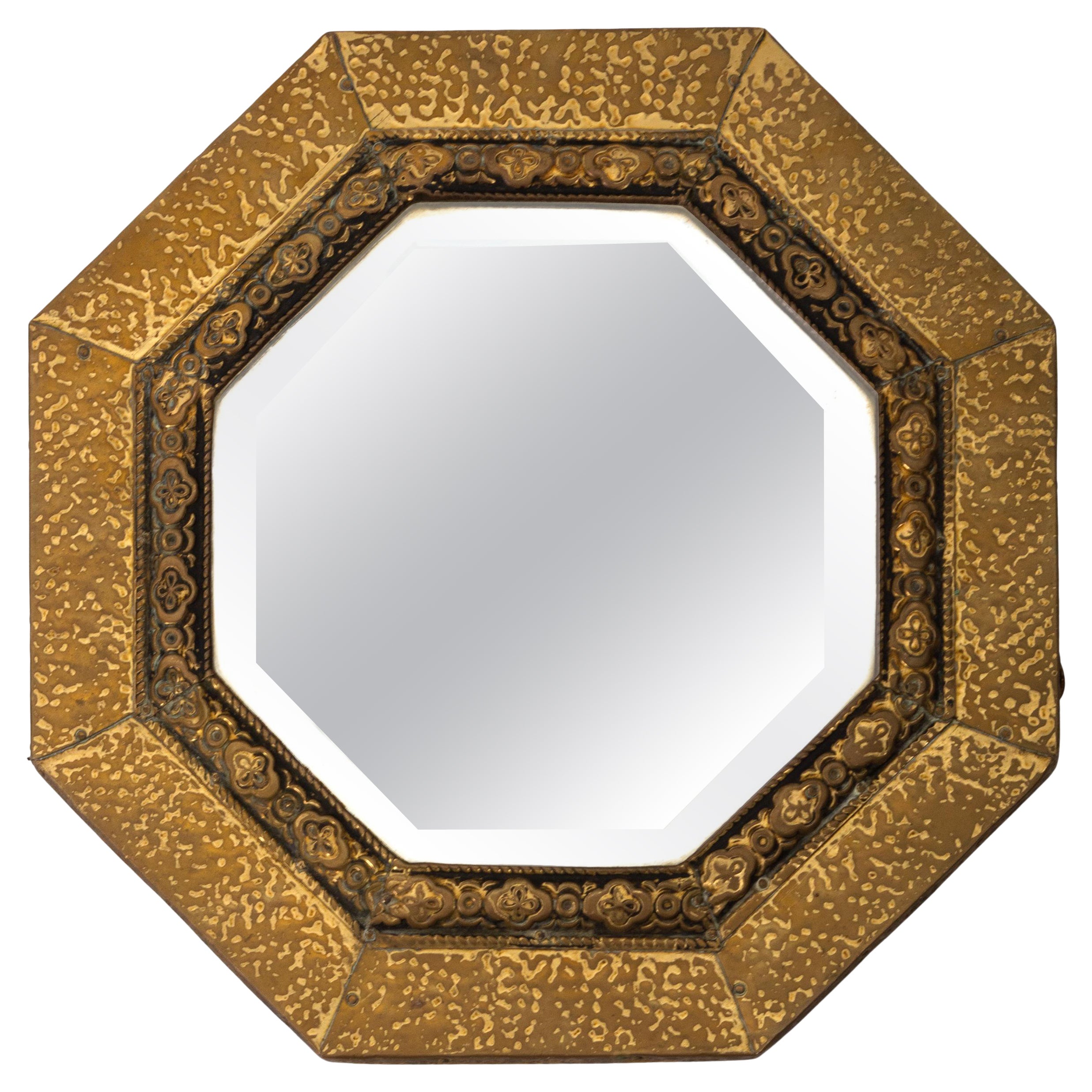 Antique English Arts & Crafts Octagonal Hammered Brass Mirror C.1920 For Sale