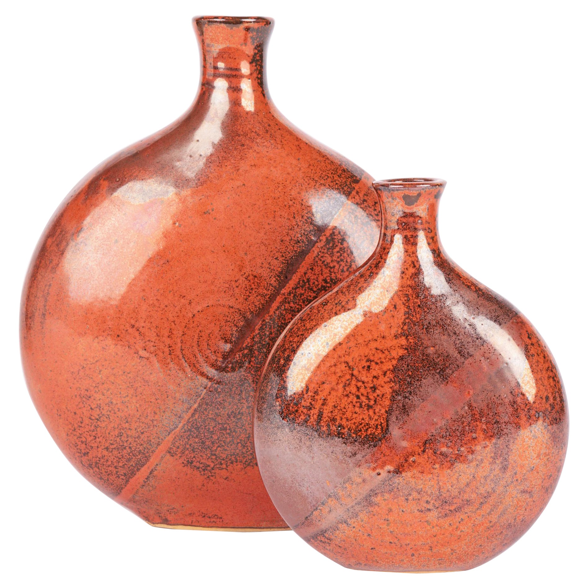 Paire de vases élégants en poterie de studio émaillée marron graduée Moon