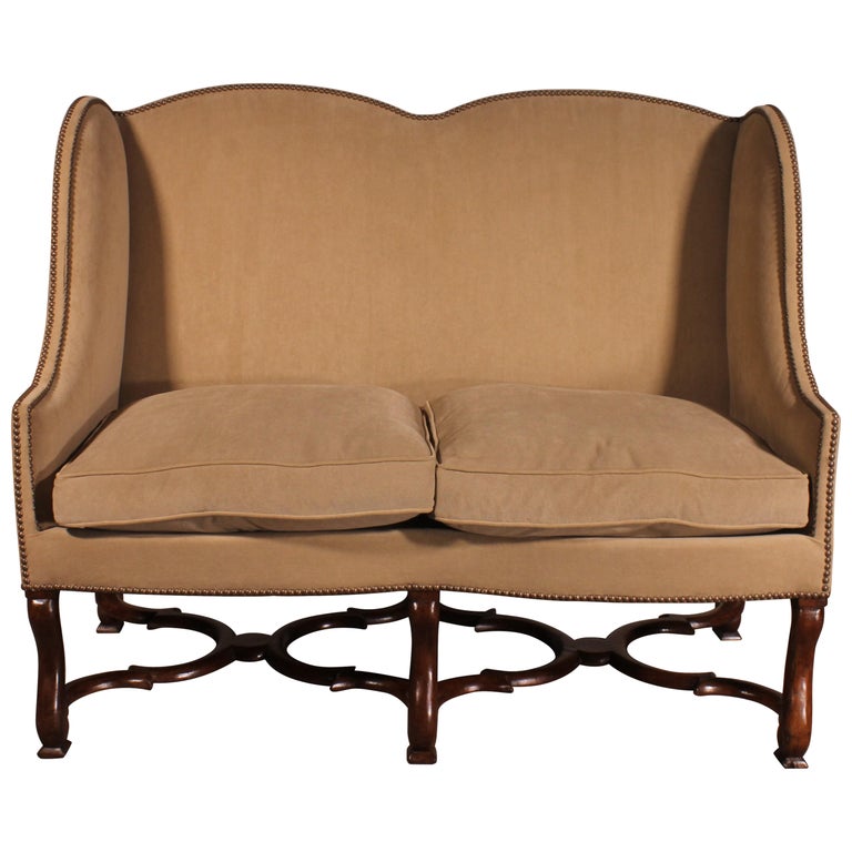 Louis XIV Sofa in Walnut, 17th Century For Sale at 1stDibs