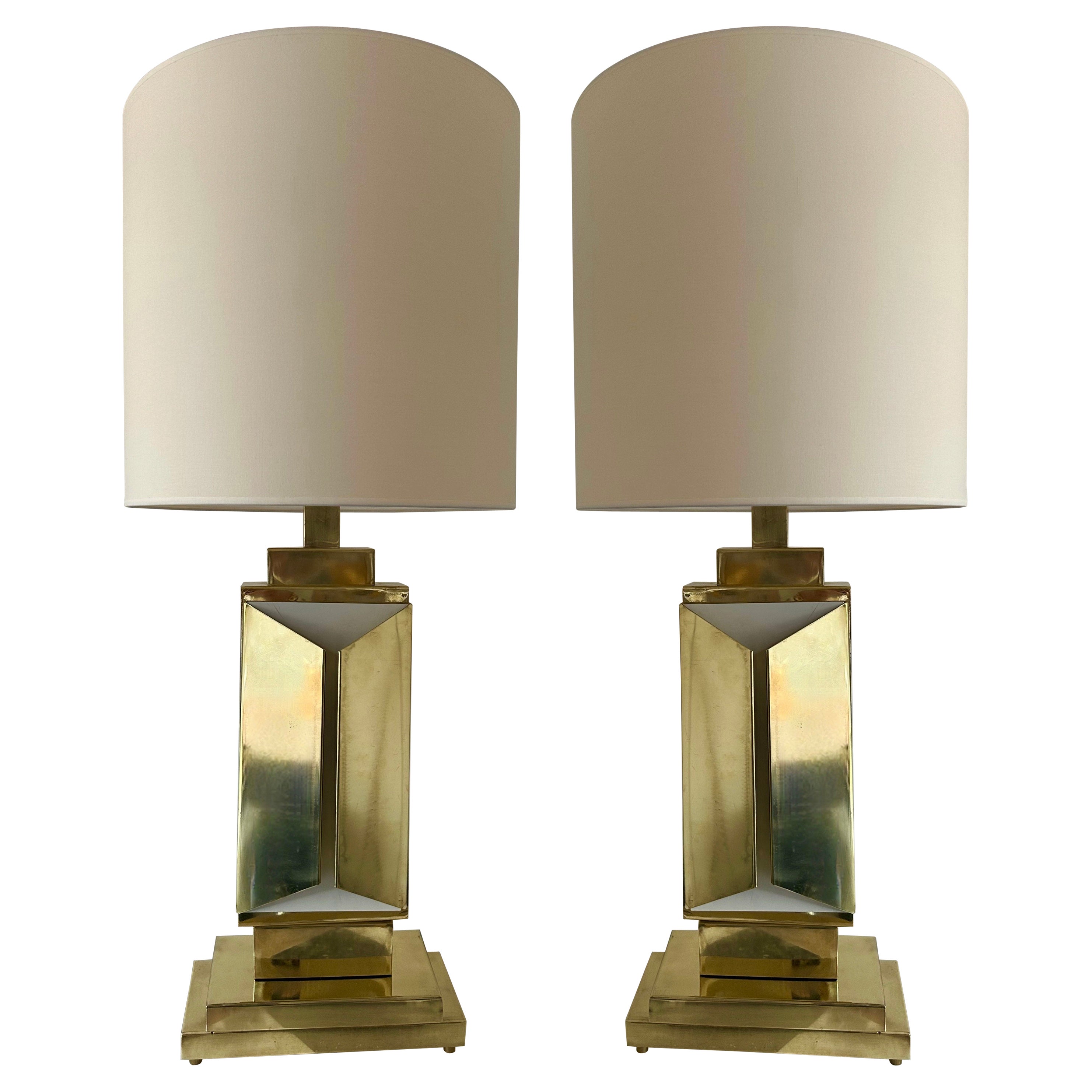 Contemporary Pair of Brass Lamps, Italy For Sale