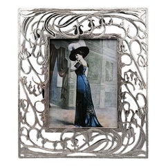 Vintage XX Century Italian Sterling Silver Liberty Art Nouveau Style Picture Frame 