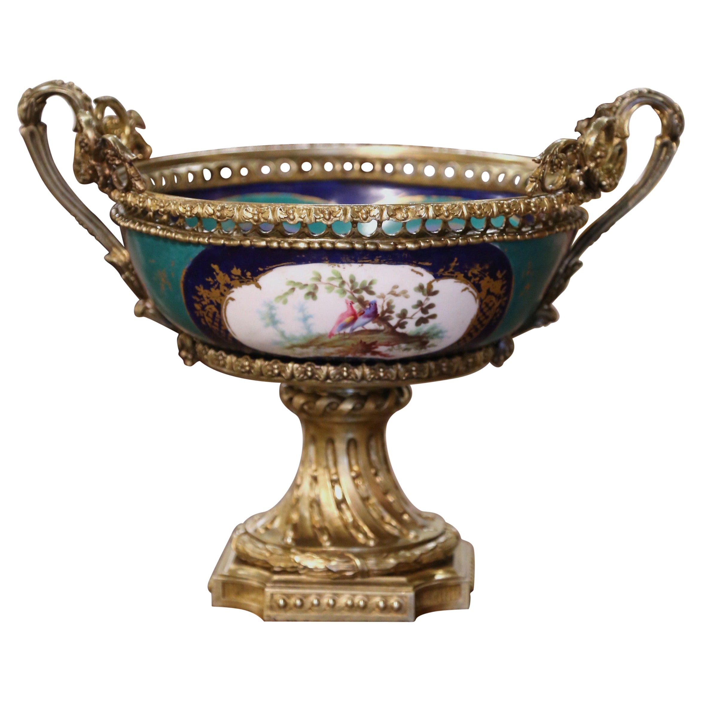Jardinera francesa del siglo XIX de bronce doré y porcelana pintada a mano de Sevres 