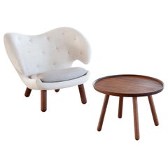 Set of Pelican Chair in Wood and Fabric and Pelican Table by Finn Juhl
