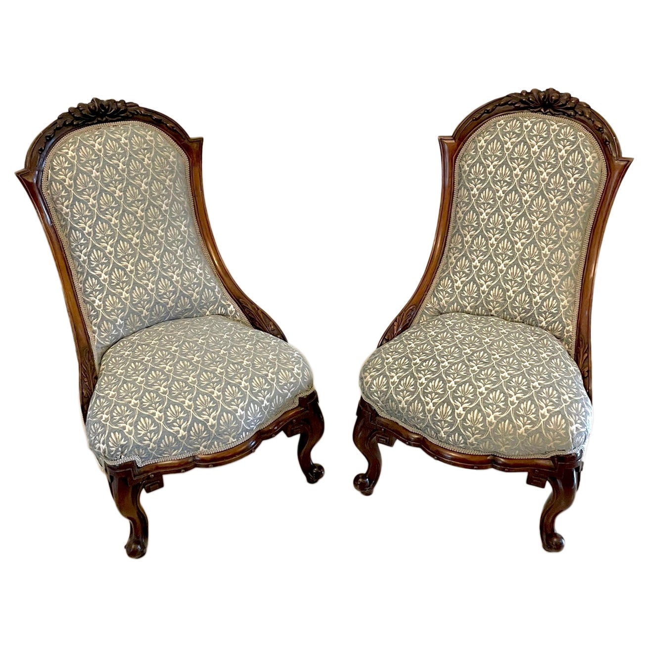 Quality Pair of 19th Century Victorian Antique Carved Walnut Ladies Chairs For Sale