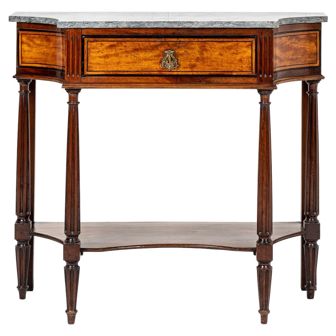 Table console du début du XIXe siècle en noyer et bois de satin français
