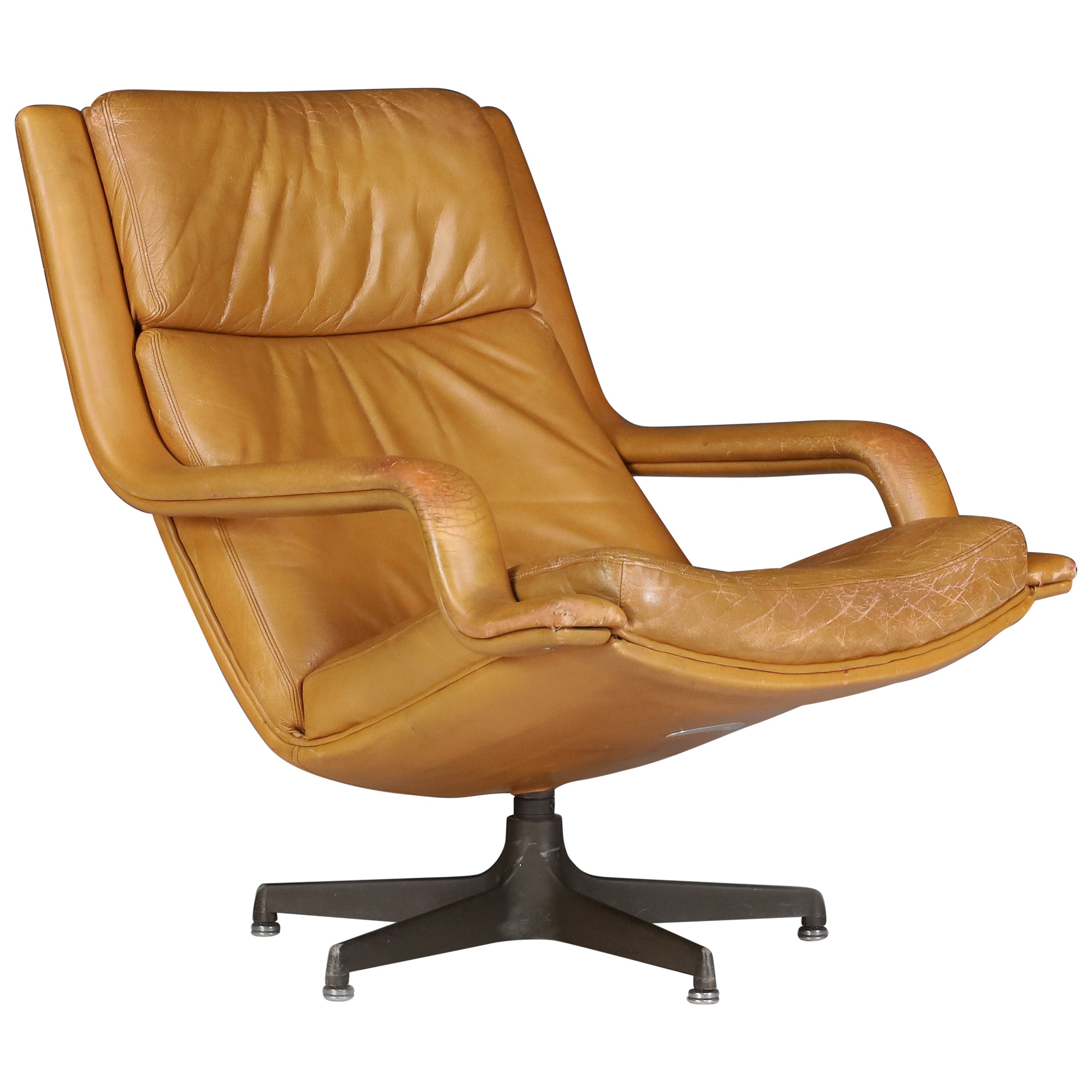 Geoffrey Harcourt Patinated Cognac Leather Swivel Lounge Chair, The Netherlands  For Sale