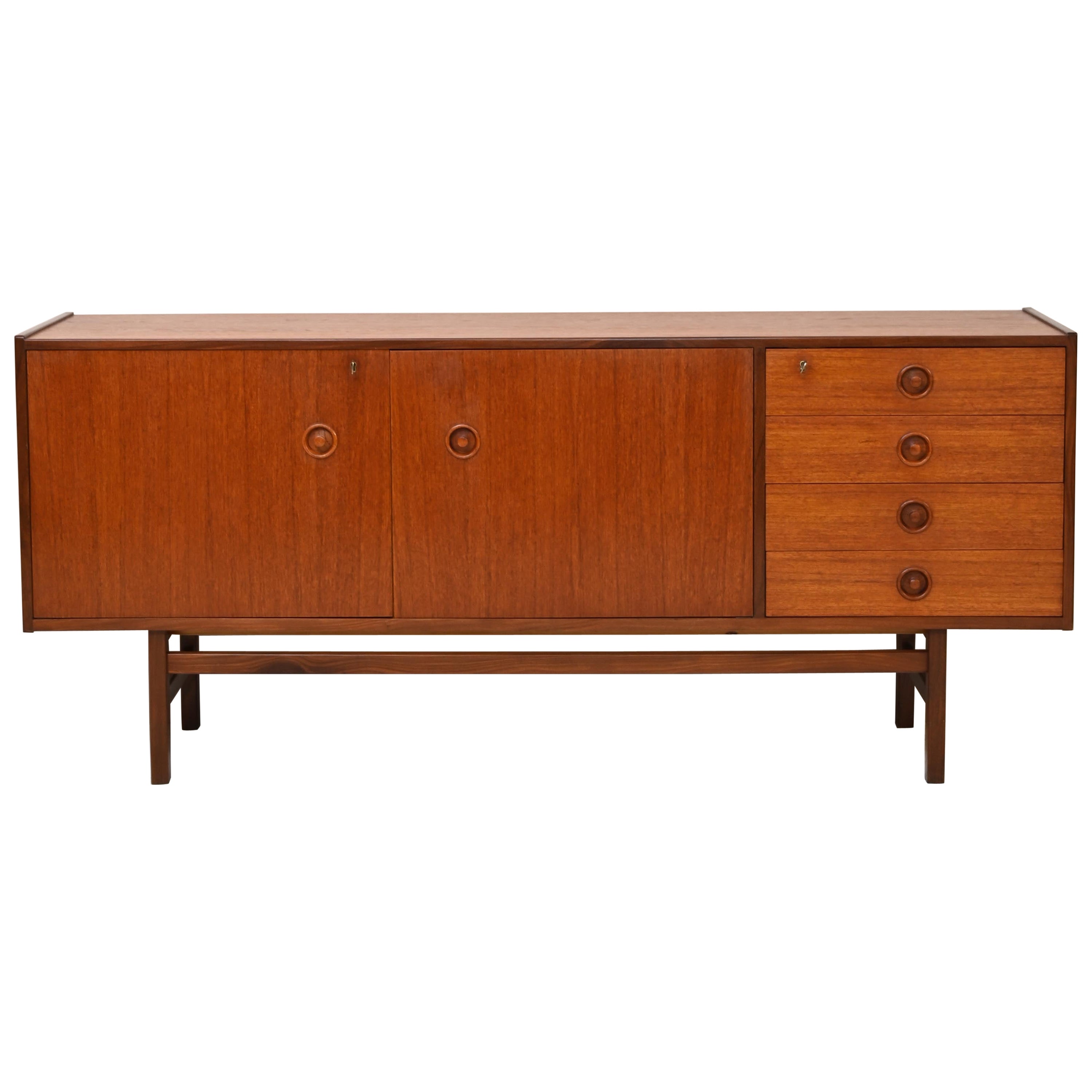Scandinavian 1960s Sideboard with Side Drawers