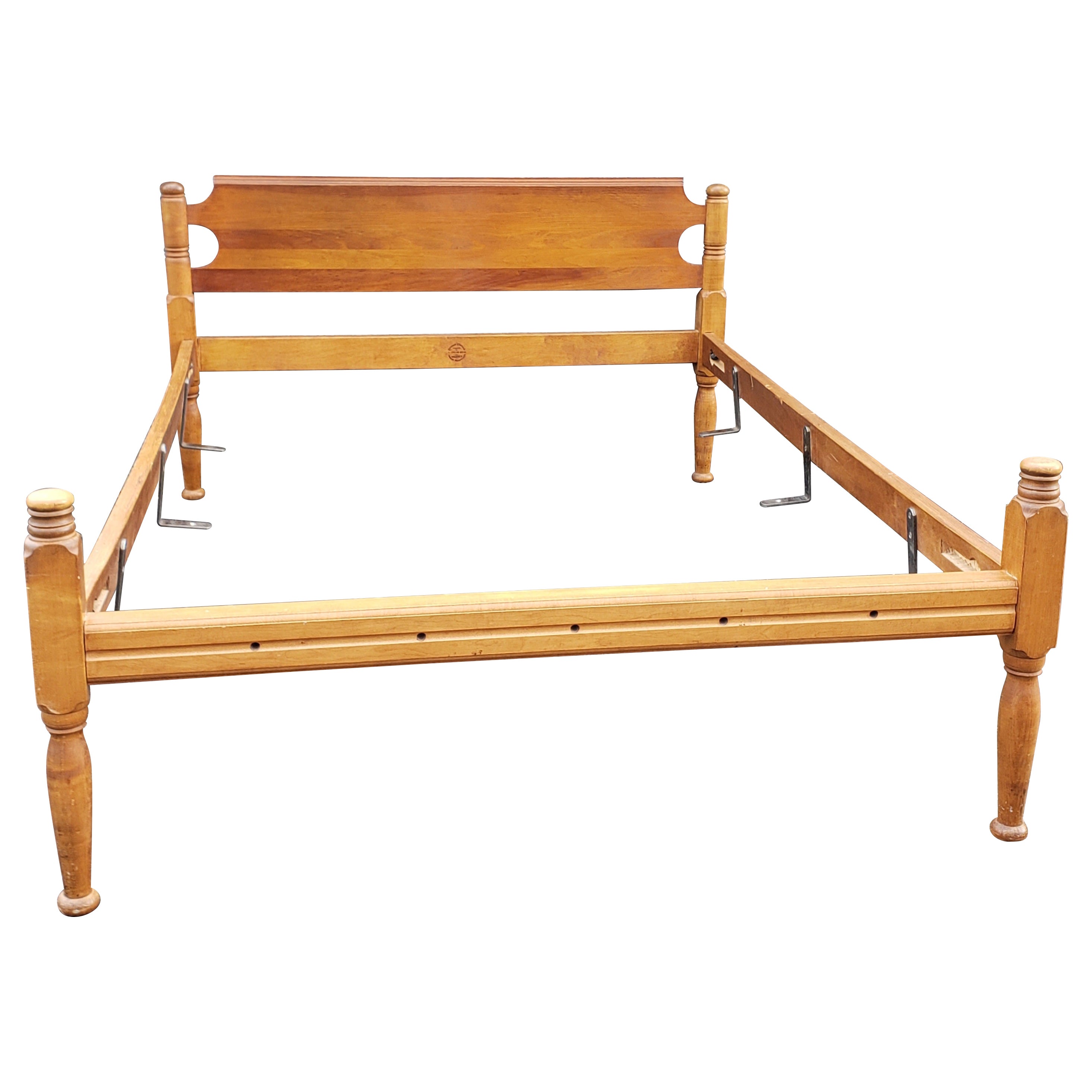 Cohasset Colonials by Hagerty Colonial Style Maple Full Size Bedframe For Sale